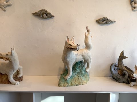 四匹の狐の内から